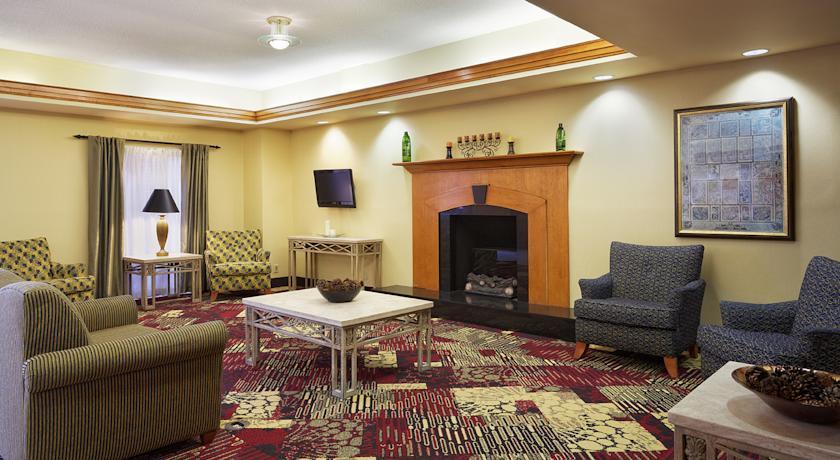 Comfort Suites Richmond Eksteriør bilde