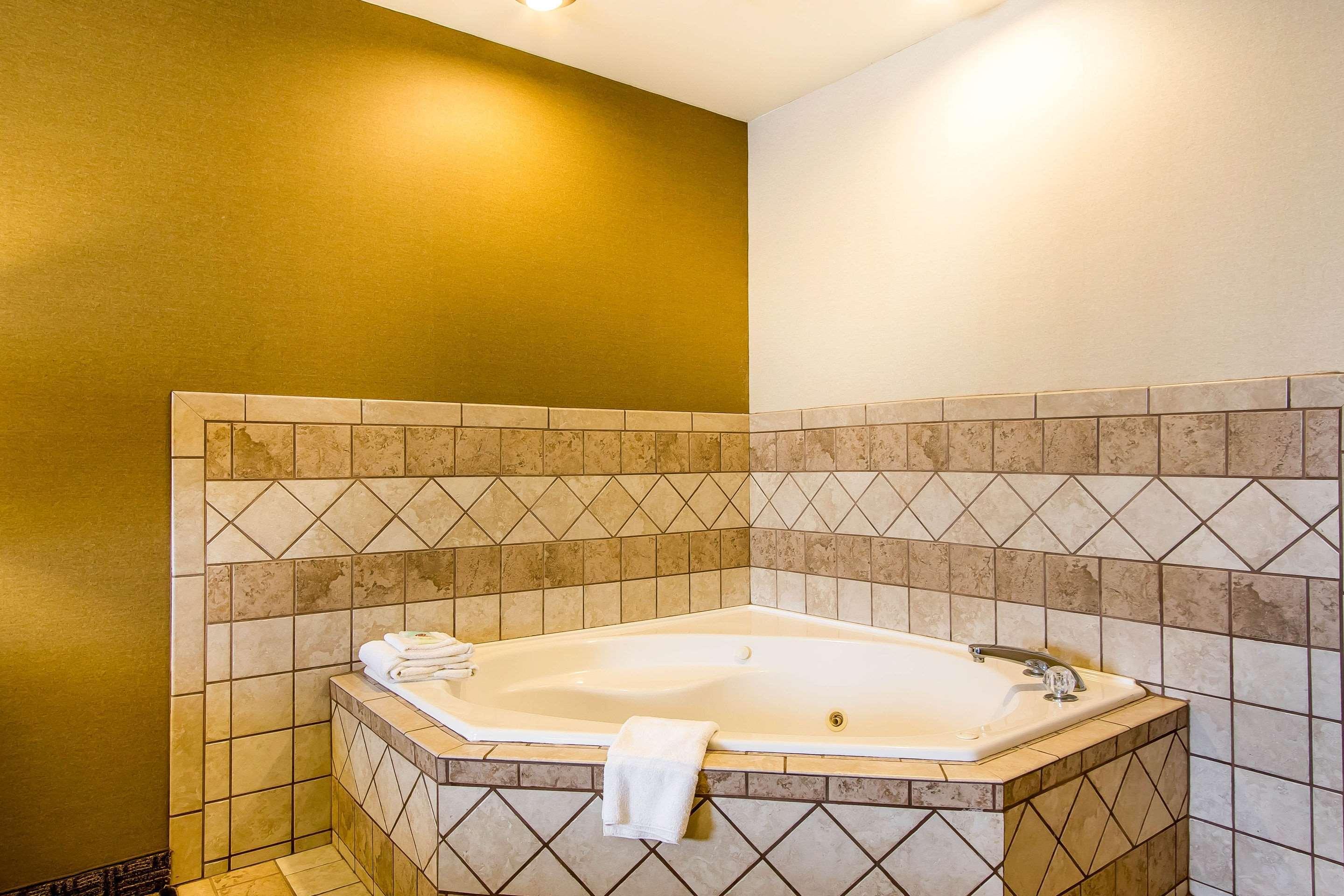 Comfort Suites Richmond Eksteriør bilde
