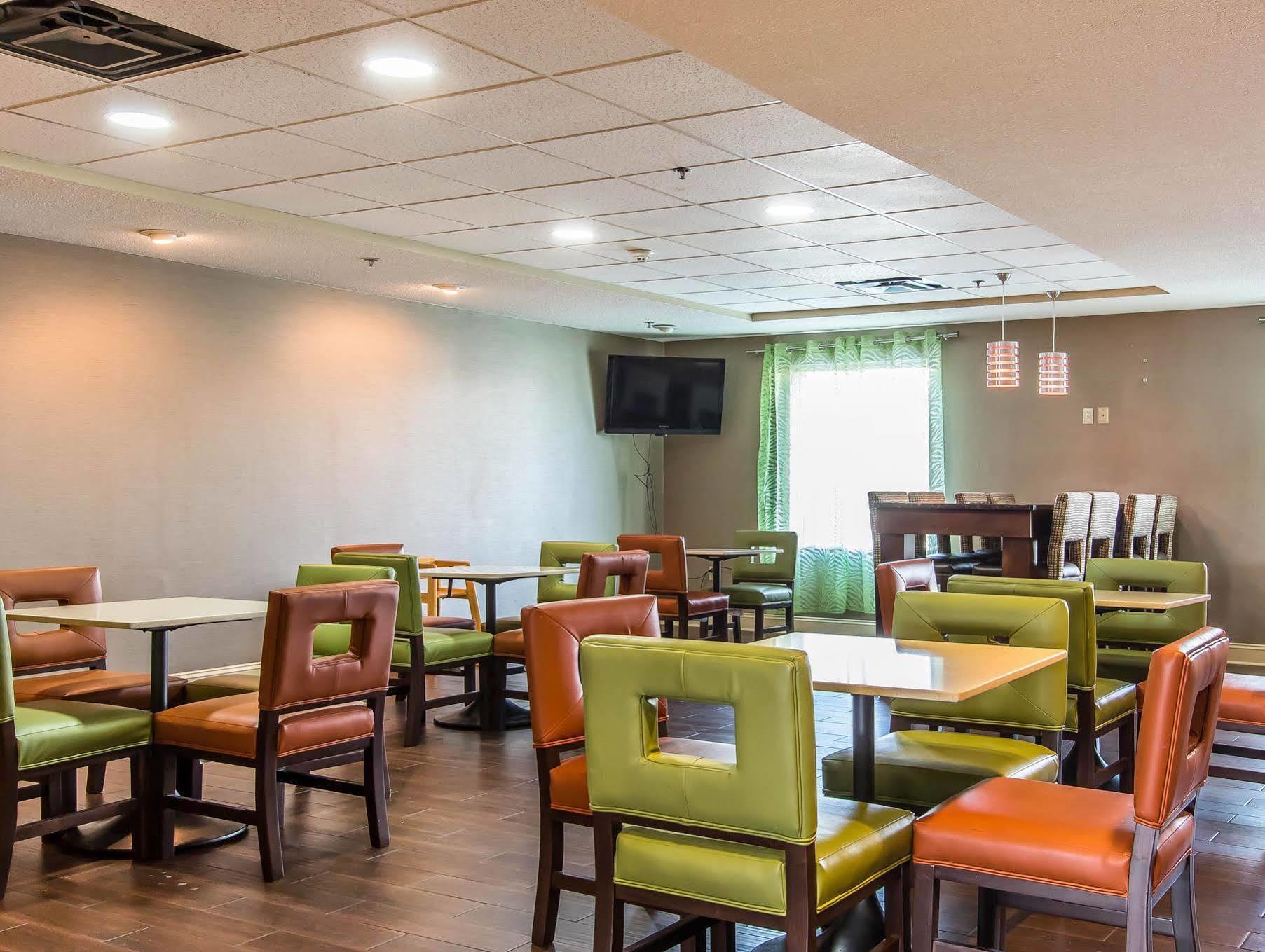 Comfort Suites Richmond Eksteriør bilde